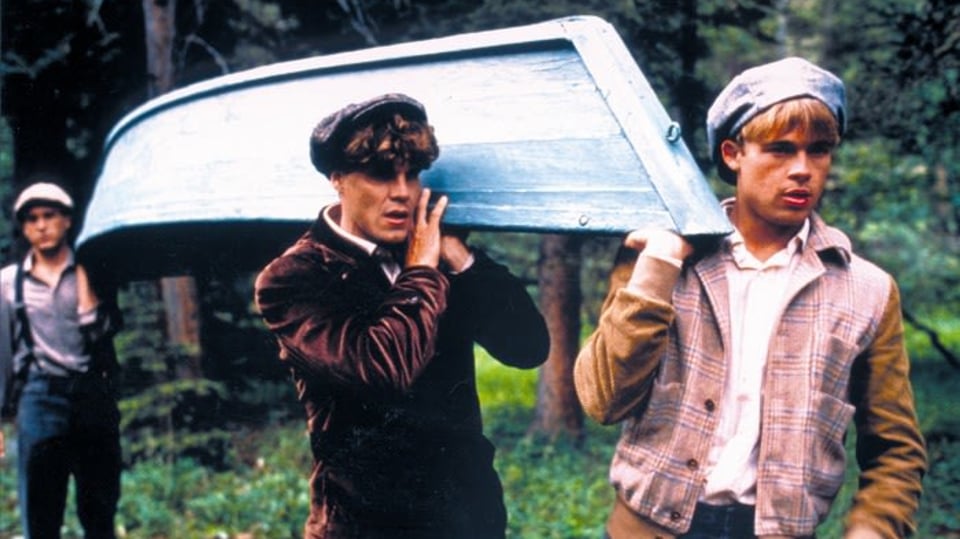 Záběry z filmu Teče tudy řeka s Robertem Redfordem a Bradem Pittem